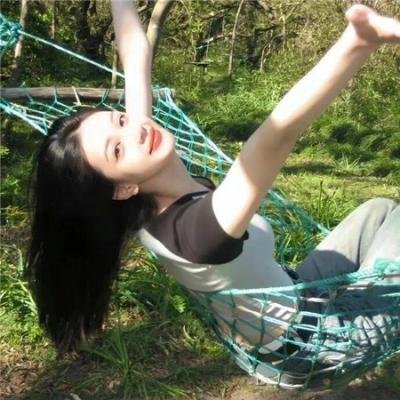 躲在阁楼的安妮·法兰克